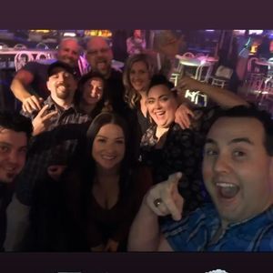 Meet your Posher, Dee